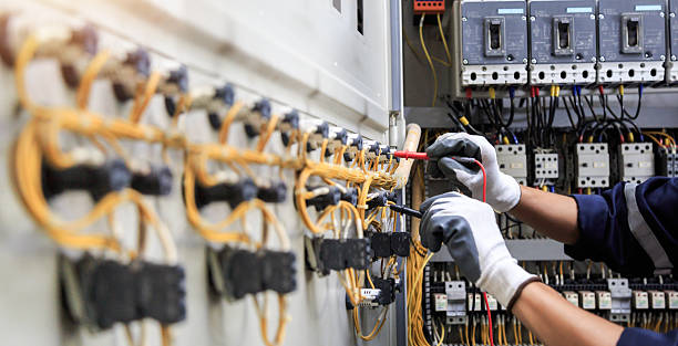 Professional Electrician technician working in Lodi, WI